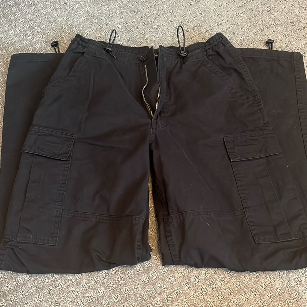 Brandy Melville cargo pants